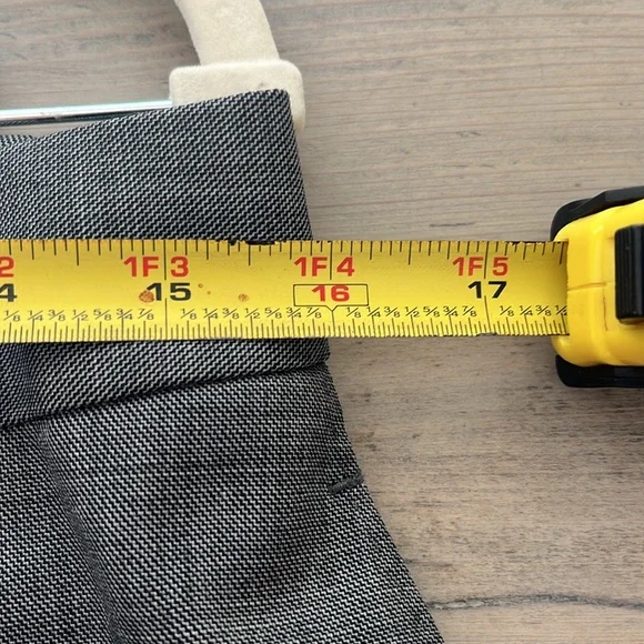 Reiss Gray Tailored Trousers for a Polished Look - Picture 9 of 14